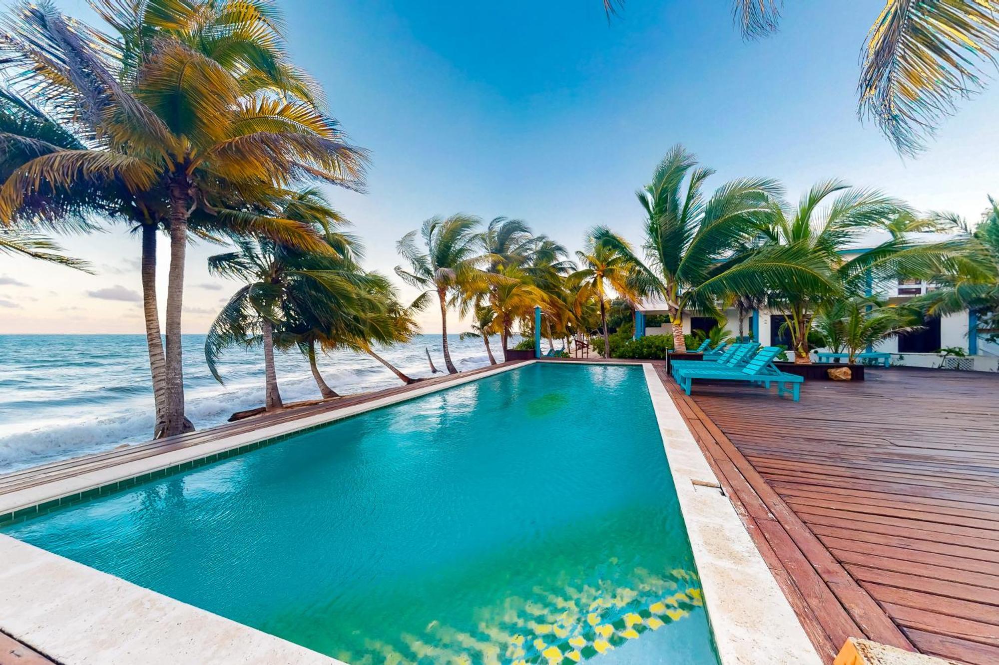 Condo # 20 at Beachside Villas Gold Standard Certified Placencia Habitación foto